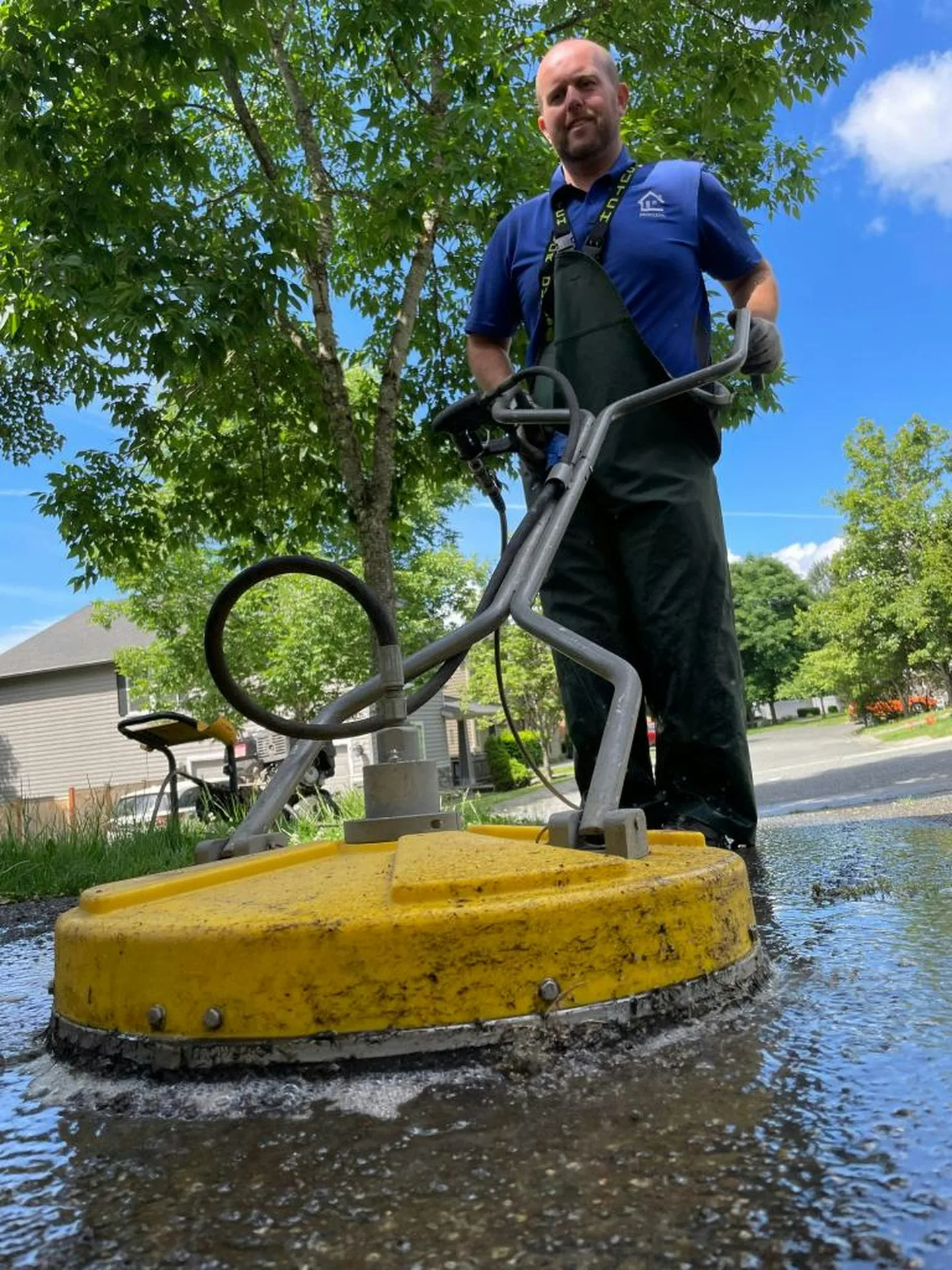 Flatwork Surface Cleaning Outdoors on /degreasing/ — Minneapolis Power Washing Minneapolis